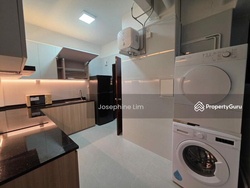 For Rent - International Plaza