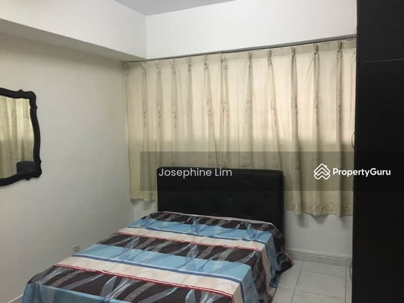 For Rent - International Plaza