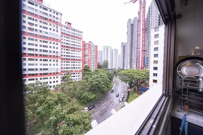 170 Stirling Road, 170 Stirling Road, 2 Bedrooms, 645 sqft, HDB Flat For Rent, by Gary Choo, 8508362 - PropertyGuru.com.sg