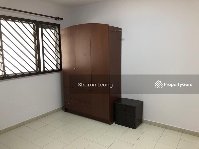 131 Cashew Road, 131 Cashew Road, Dairy Farm / Bukit Panjang / Choa Chu Kang, 2 Bedrooms, 785 sqft, HDB Flat For Rent, by Sharon Leong, 8512231 - Common bedroom - PropertyGuru.com.sg