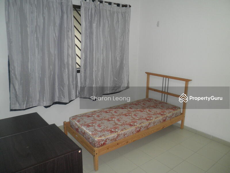 131 Cashew Road, 131 Cashew Road, Dairy Farm / Bukit Panjang / Choa Chu Kang, 2 Bedrooms, 785 sqft, HDB Flat For Rent, by Sharon Leong, 8512231 - Common bedroom - PropertyGuru.com.sg