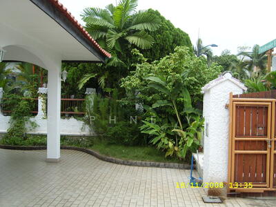 For Rent - Serangoon Garden Estate