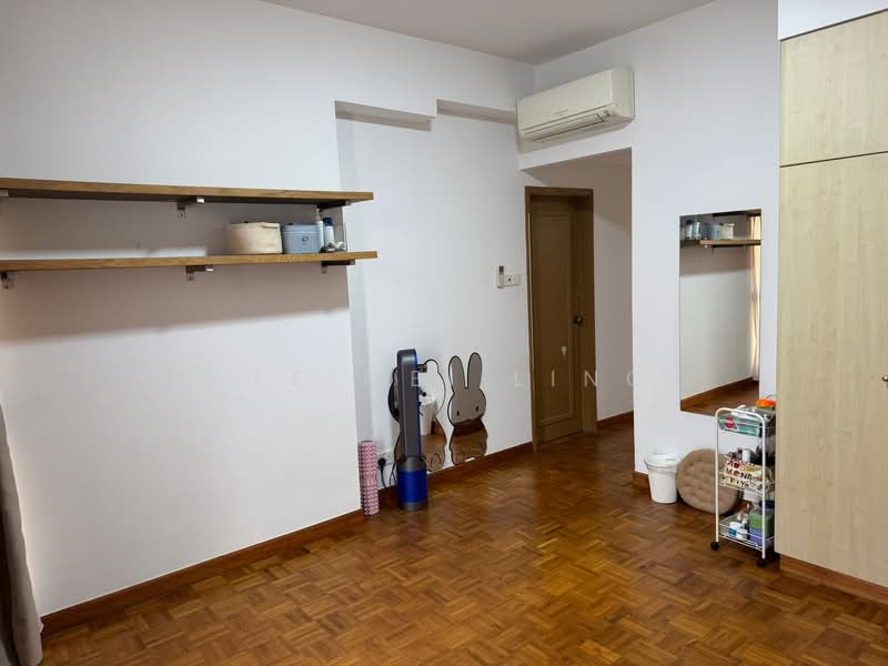 Seasons View, 5 Pemimpin Drive, 2 Bedrooms, 969 sqft, Condominium For Rent, by Lee Mei Ling, 8674059 - PropertyGuru.com.sg