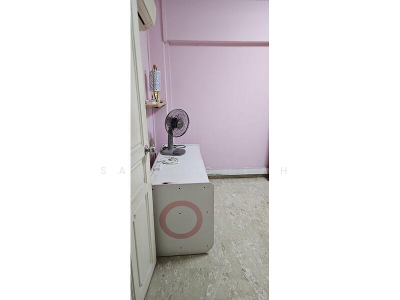 80 Telok Blangah Drive, 80 Telok Blangah Drive, Room Rental, 300 sqft, HDB Flat For Rent, by Sally Cheah, 8802736 - PropertyGuru.com.sg