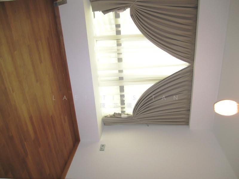 One Shenton, 1 Shenton Way, Boat Quay / Raffles Place / Marina, 4 Bedrooms, 1,862 sqft, Condominium For Sale, by Chloe Tan, 8816826 - PropertyGuru.com.sg