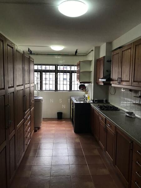 For Rent - 214 Jurong East Street 21