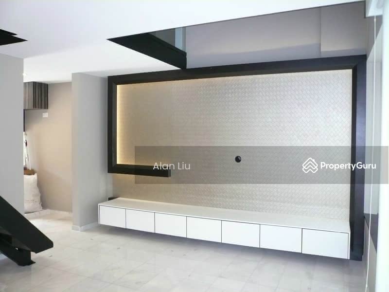 9 Seraya Lane, 9 Seraya Lane, 1 Bedroom, 850 sqft, Condominium For Rent, by Alan Liu, 8922987 - Living room-1 - PropertyGuru.com.sg