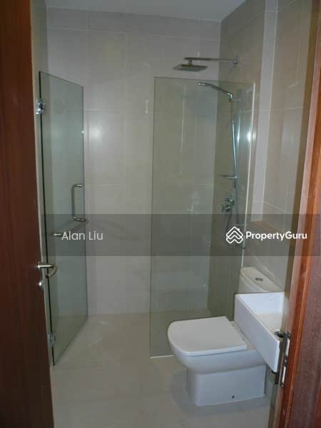 9 Seraya Lane, 9 Seraya Lane, 1 Bedroom, 850 sqft, Condominium For Rent, by Alan Liu, 8922987 - toilet - PropertyGuru.com.sg