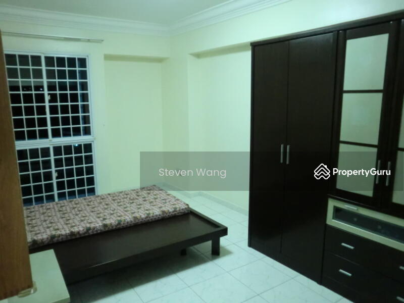 For Rent - Admiralty Drive