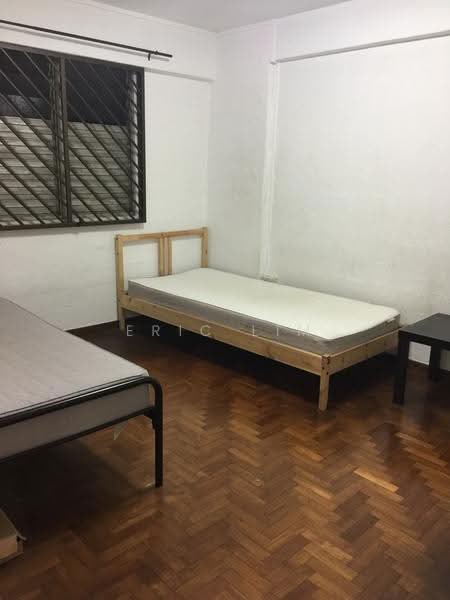 130 Kim Tian Road, 130 Kim Tian Road, Alexandra / Commonwealth, 2 Bedrooms, 850 sqft, HDB Flat For Rent, by Eric Lim, 9124337 - PropertyGuru.com.sg