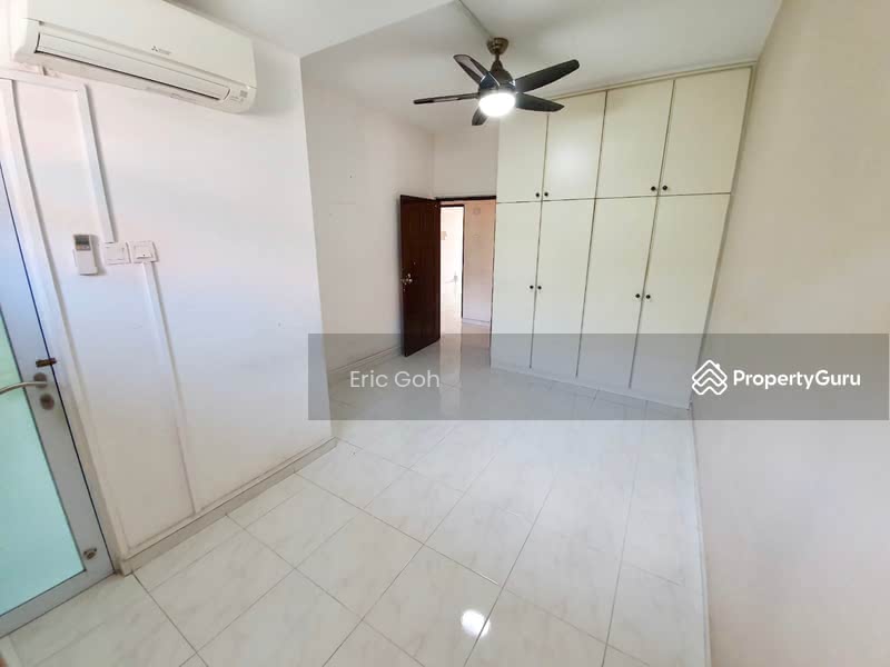 Tembeling Centre, 252 Tembeling Road, 4 Bedrooms, 2,040 sqft, Apartment For Rent, by Eric Goh, 9220212 - PropertyGuru.com.sg