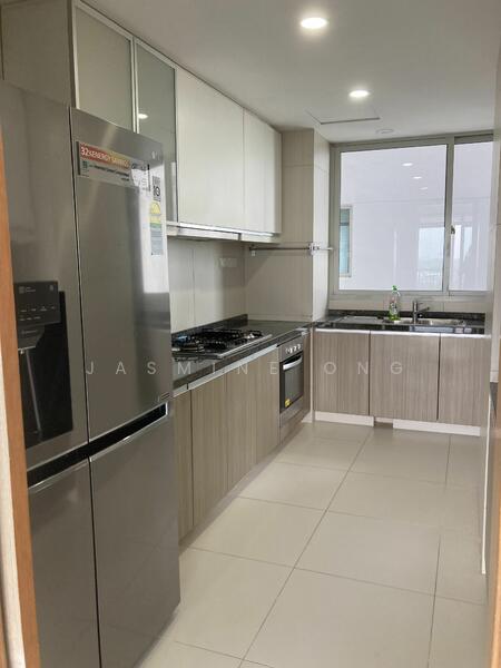 For Rent - The Metropolitan Condominium