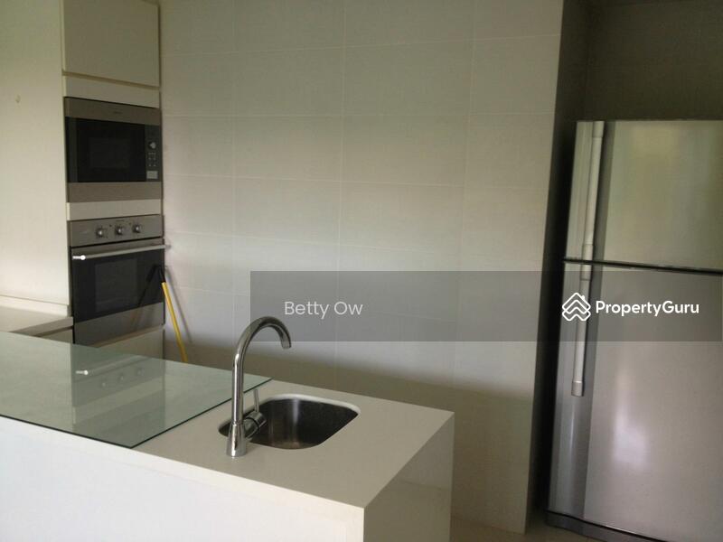 ClementiWoods Condominium, West Coast Road, 3 Bedrooms, 1,367 sqft, Condominium For Rent, by Betty Ow, 9363863 - PropertyGuru.com.sg