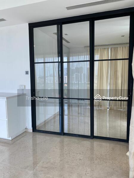 Glass Enclosed Study Room / Office
