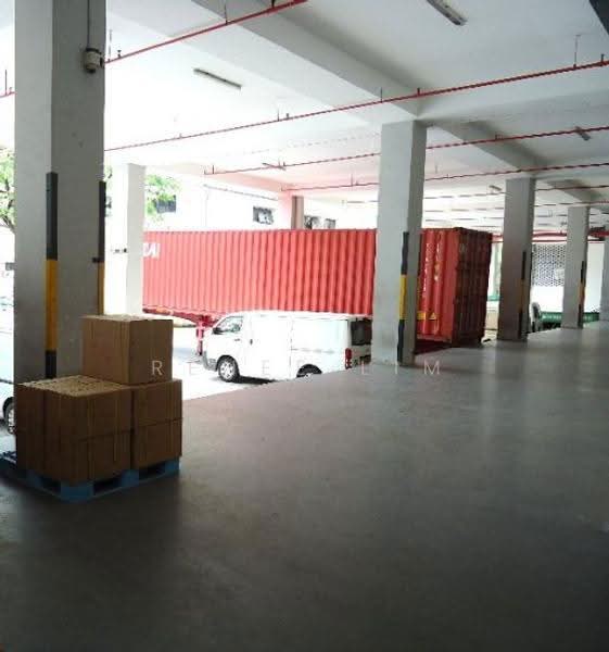 Kewalram House, 8 Jalan Kilang Timor, Alexandra / Commonwealth, 1,300 sqft, Light Industrial (B1) For Rent, by Renee Lim, 9449283 - Loading Bay - CommercialGuru.com.sg