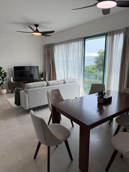 Amaranda Gardens, 122 Serangoon Avenue 3, Hougang / Punggol / Sengkang, 4 Bedrooms, 1,463 sqft, Condominium For Rent, by Ang Kok Leong, 9477565 - Living Room - PropertyGuru.com.sg