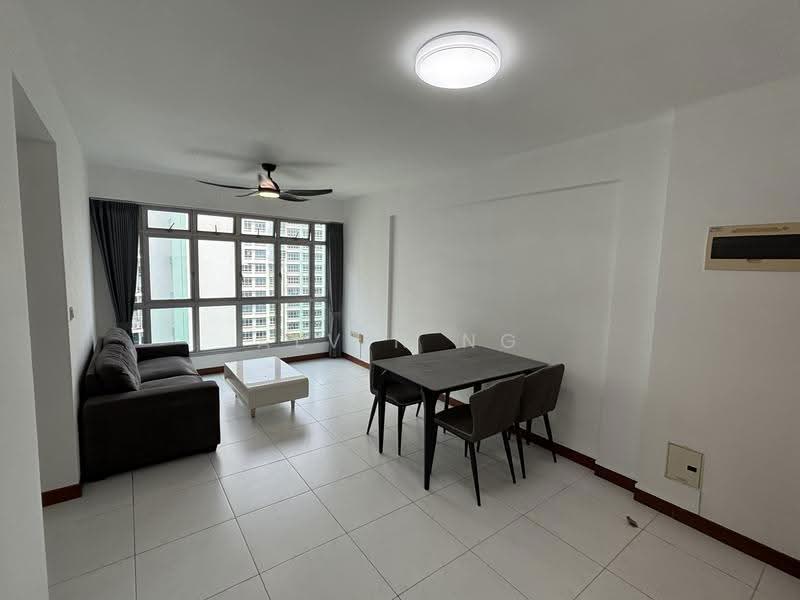 210C Compassvale Lane, Compassvale Lane, Hougang / Punggol / Sengkang, 2 Bedrooms, 678 sqft, HDB Flat For Rent, by Alvin Ng, 9599122 - Living Room - PropertyGuru.com.sg