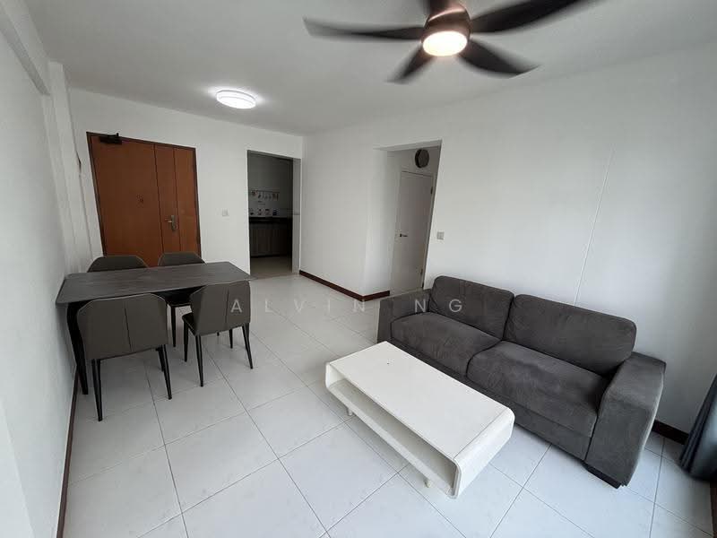 210C Compassvale Lane, Compassvale Lane, Hougang / Punggol / Sengkang, 2 Bedrooms, 678 sqft, HDB Flat For Rent, by Alvin Ng, 9599122 - Dining Room - PropertyGuru.com.sg