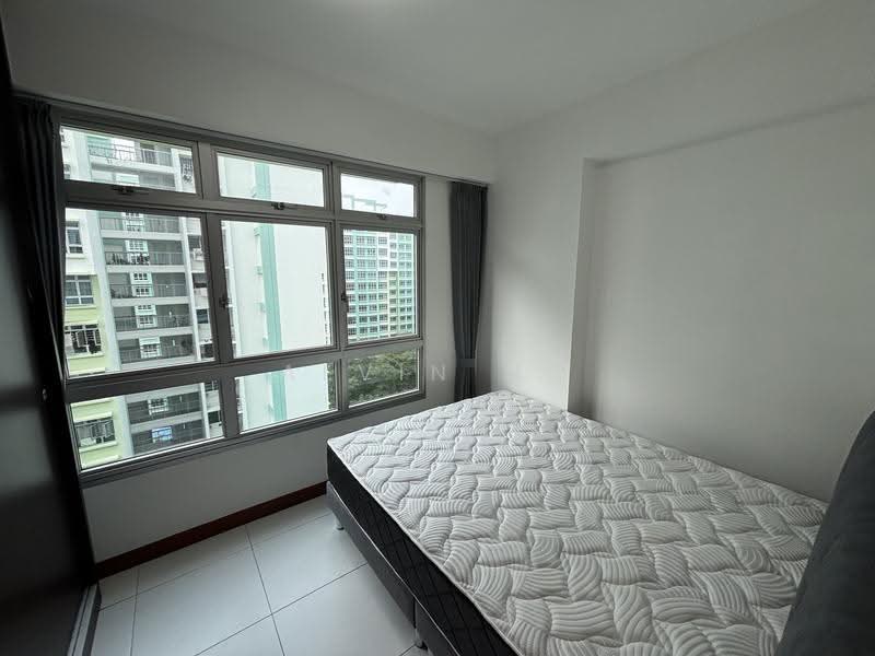 210C Compassvale Lane, Compassvale Lane, Hougang / Punggol / Sengkang, 2 Bedrooms, 678 sqft, HDB Flat For Rent, by Alvin Ng, 9599122 - Bedroom - PropertyGuru.com.sg