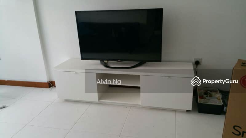 210C Compassvale Lane, Compassvale Lane, Hougang / Punggol / Sengkang, 2 Bedrooms, 678 sqft, HDB Flat For Rent, by Alvin Ng, 9599122 - PropertyGuru.com.sg