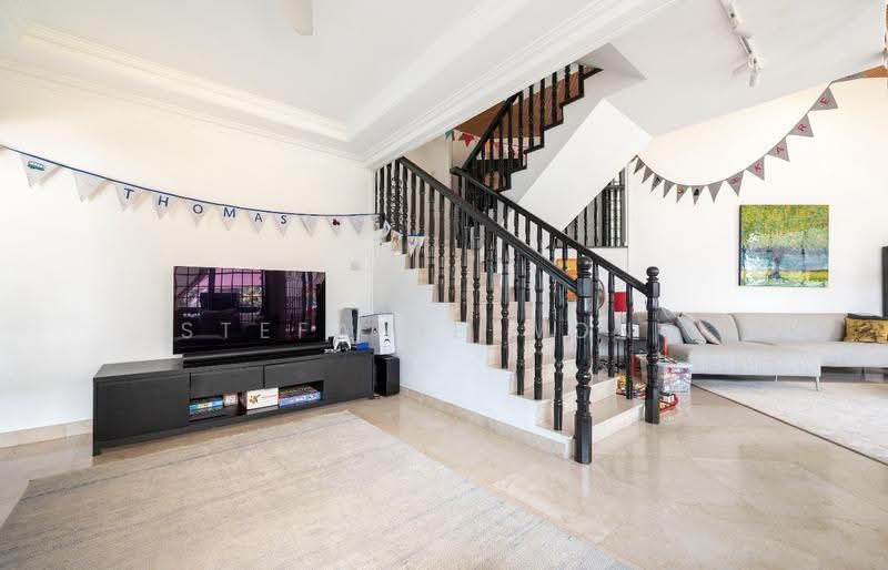 Coronation Road, Coronation Road, Tanglin / Holland / Bukit Timah, 4 Bedrooms, 2,899 sqft, Detached House For Rent, by Stefanie Wong, 9619471 - Living Room - PropertyGuru.com.sg