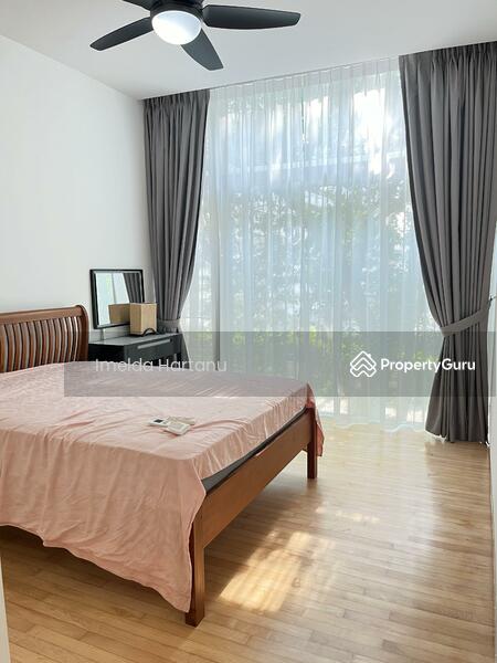 Big size master bedroom