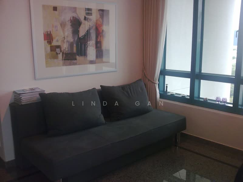The Legend, 361 Bukit Timah Road, 3 Bedrooms, 2,164 sqft, Condominium For Rent, by Linda Gan, 968580 - COSY FAMILY AREA - PropertyGuru.com.sg