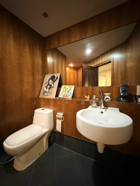 For Rent - Woollerton Park