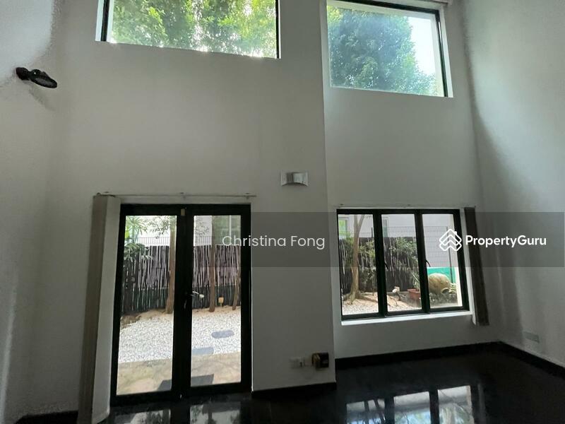 Bukit Timah Road, Bukit Timah Road, 4 Bedrooms, 2,600 sqft, Town House For Rent, by Christina Fong, 9775476 - Living area overlookig the "Zen Garden" patio area.  - PropertyGuru.com.sg