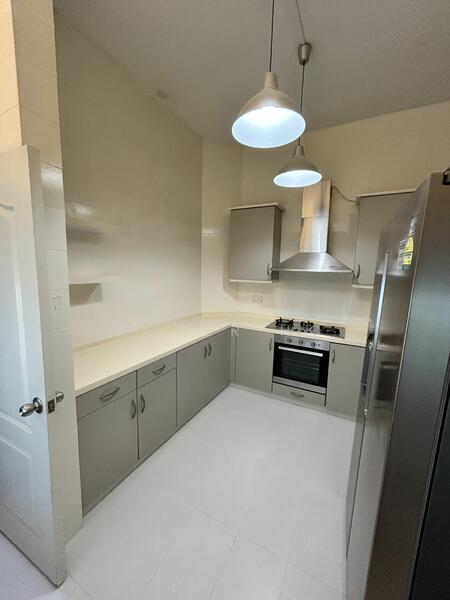 For Rent - Tanglin Hill Condo