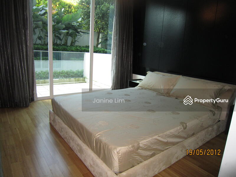 Spacious Bedroom