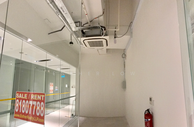 Oxley Tower, 138 Robinson Road, 194 sqft, Mall Shop For Sale, by Esther Low, 9832479 - CommercialGuru.com.sg