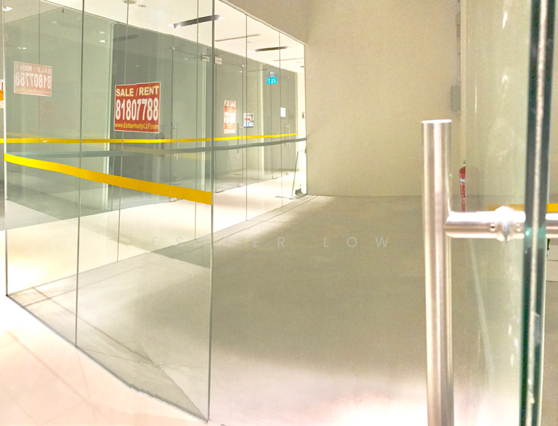 Oxley Tower, 138 Robinson Road, 194 sqft, Mall Shop For Sale, by Esther Low, 9832479 - CommercialGuru.com.sg