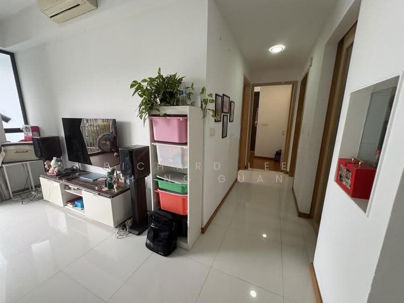 Residences Botanique, 32 Yio Chu Kang Road, Hougang / Punggol / Sengkang, 2 Bedrooms, 883 sqft, Condominium For Rent, by Richard Lee Cheng Guan, 9833515 - Living Room - PropertyGuru.com.sg