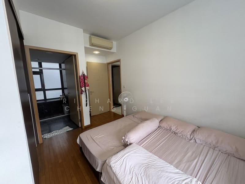 Residences Botanique, 32 Yio Chu Kang Road, Hougang / Punggol / Sengkang, 2 Bedrooms, 883 sqft, Condominium For Rent, by Richard Lee Cheng Guan, 9833515 - Bedroom - PropertyGuru.com.sg