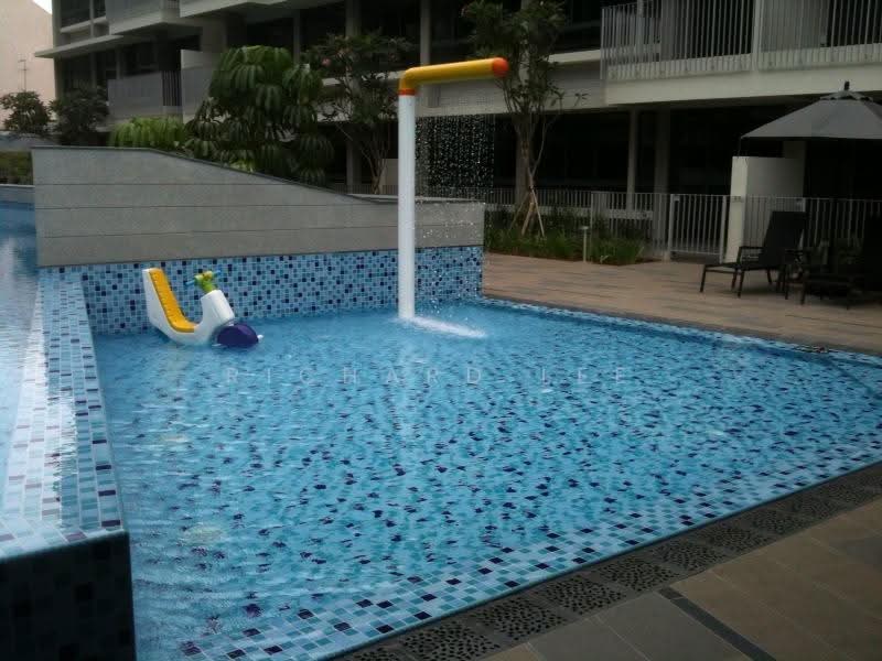 Residences Botanique, 32 Yio Chu Kang Road, Hougang / Punggol / Sengkang, 2 Bedrooms, 883 sqft, Condominium For Rent, by Richard Lee Cheng Guan, 9833515 - Children Pool - PropertyGuru.com.sg