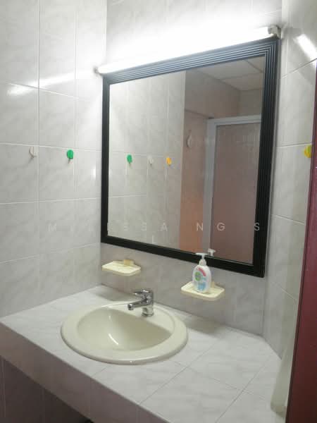 Galaxy Towers, 32 Onan Road, 2 Bedrooms, 1,066 sqft, Apartment For Rent, by Melissa Ng S L, 9835135 - PropertyGuru.com.sg