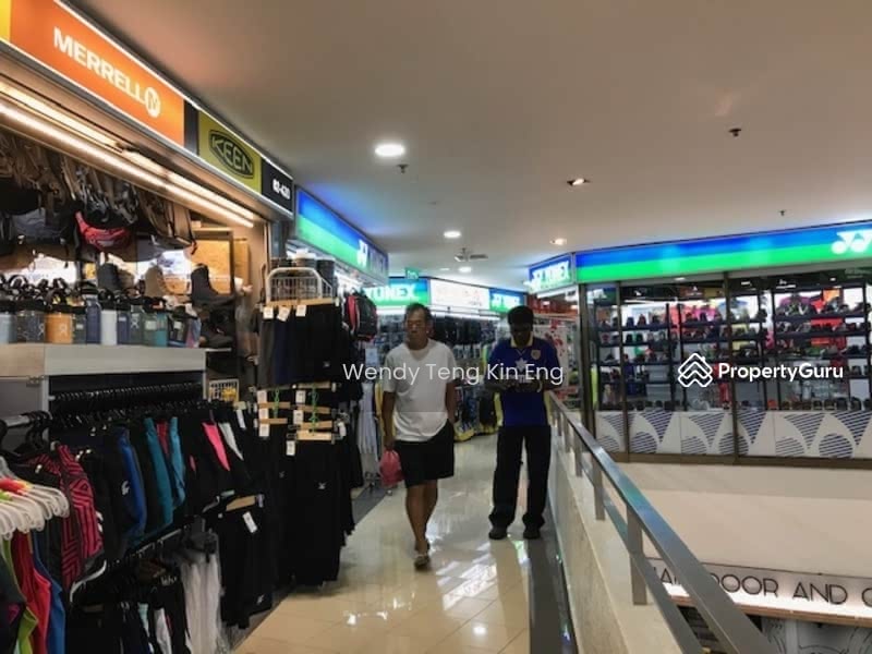 Queensway Shopping Centre, 1 Queensway, 172 sqft, Mall Shop For Rent, by Wendy Teng Kin Eng, 9871204 - CommercialGuru.com.sg