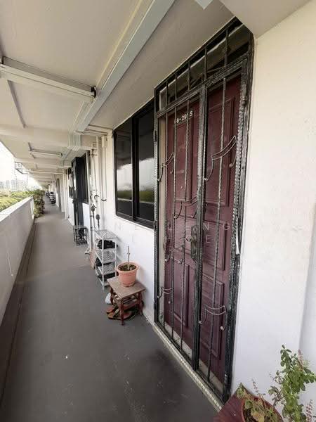 21 Eunos Crescent, 21 Eunos Crescent, Eunos / Geylang / Paya Lebar, 2 Bedrooms, 731 sqft, HDB Flat For Rent, by June Leng Yee Hoe, 9986319 - PropertyGuru.com.sg