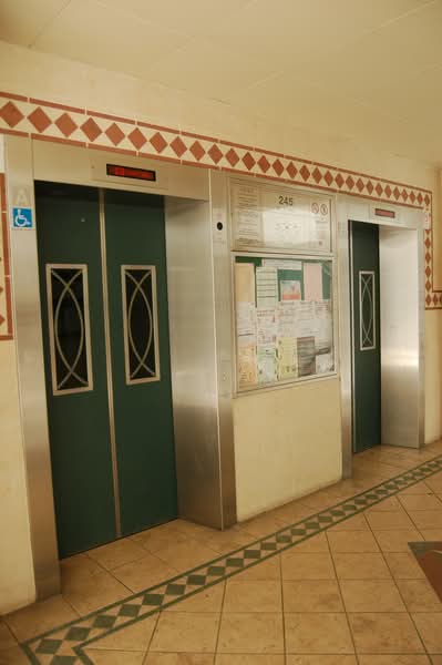 For Rent - 245 Compassvale Road