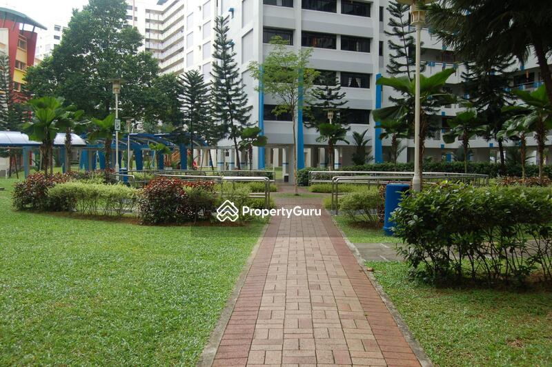 For Rent - 230 Compassvale Walk