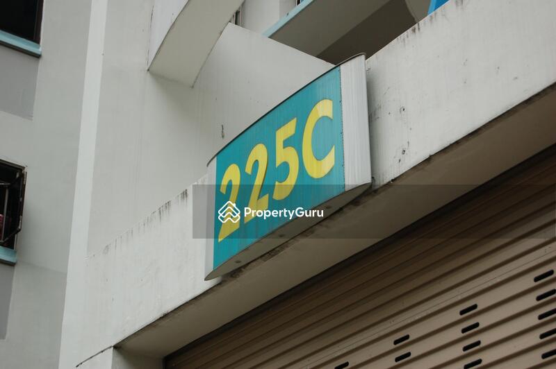 For Rent - 225C Compassvale Walk