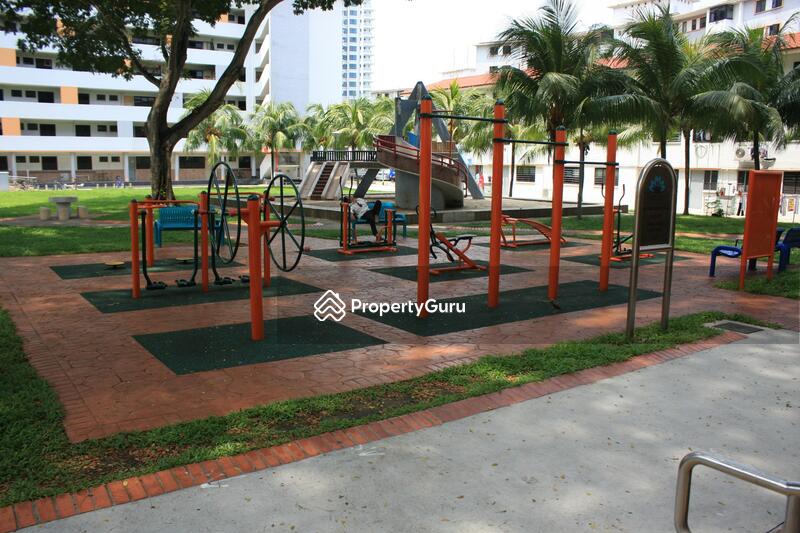 10 Dakota Crescent #0