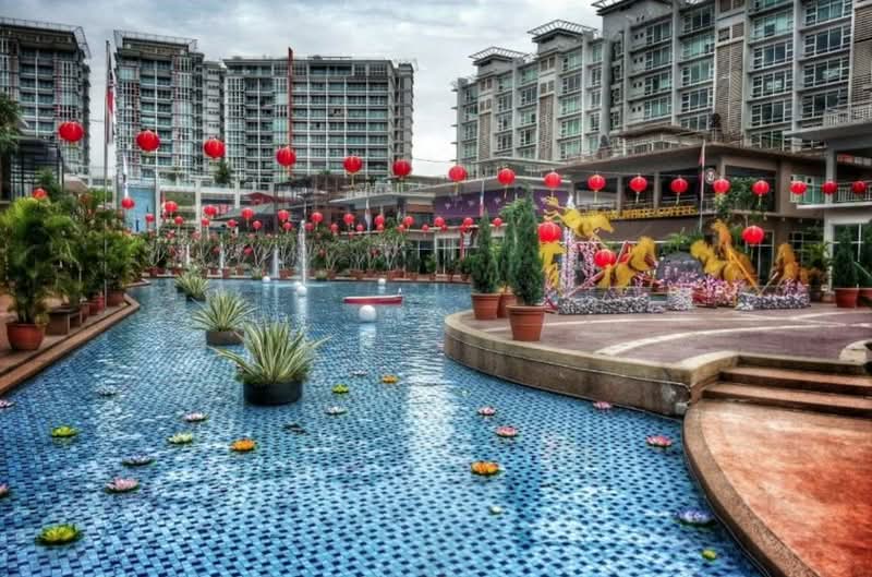 For Rent - Oasis Square