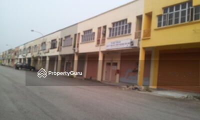 - Kampung Melayu Subang