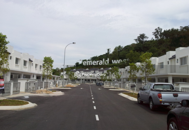 Emerald West #0
