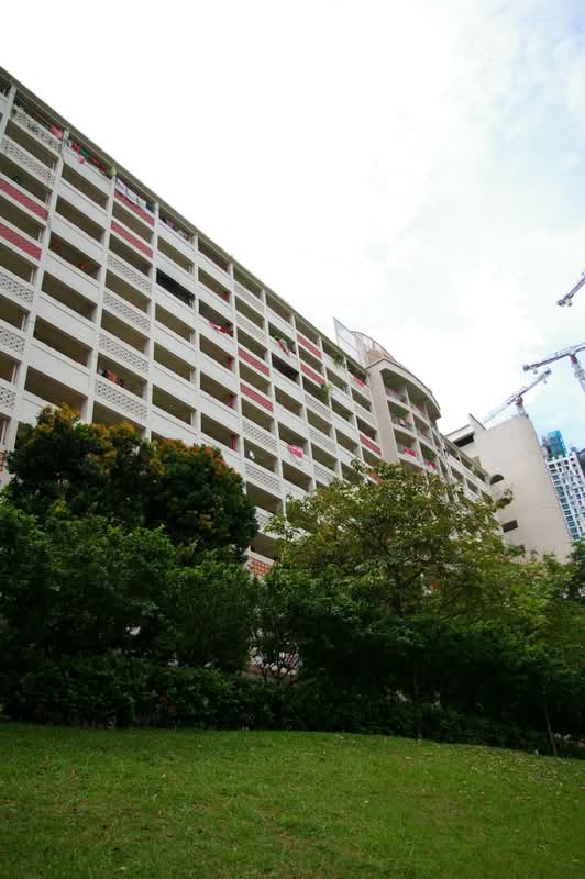 6 Everton Park