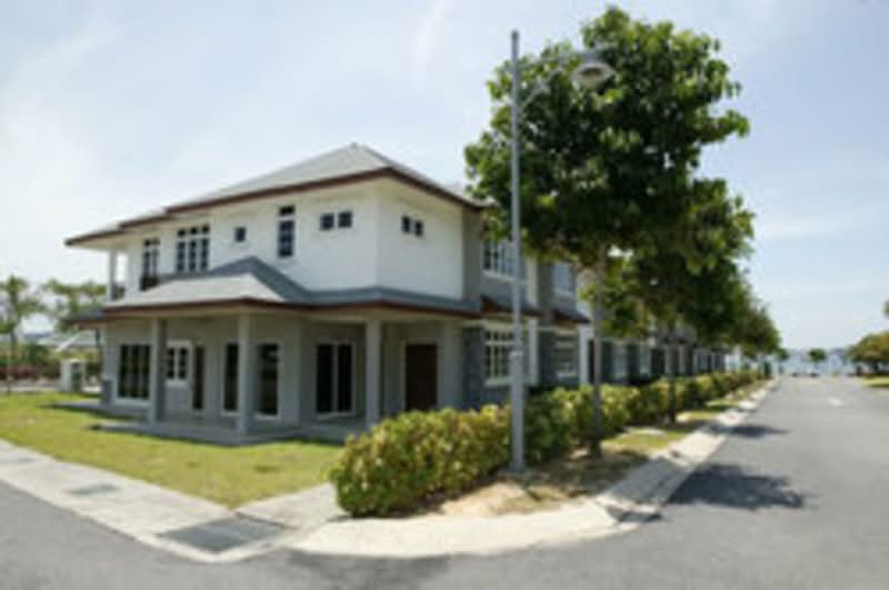 Perdana Lakeview East - iProperty.com.my