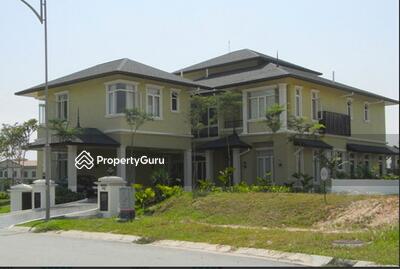 - Perdana Lakeview East