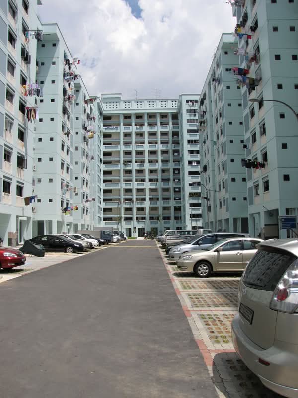 101 Gangsa Road